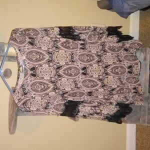 Like New Worn Twice Beautiful Tunic Top